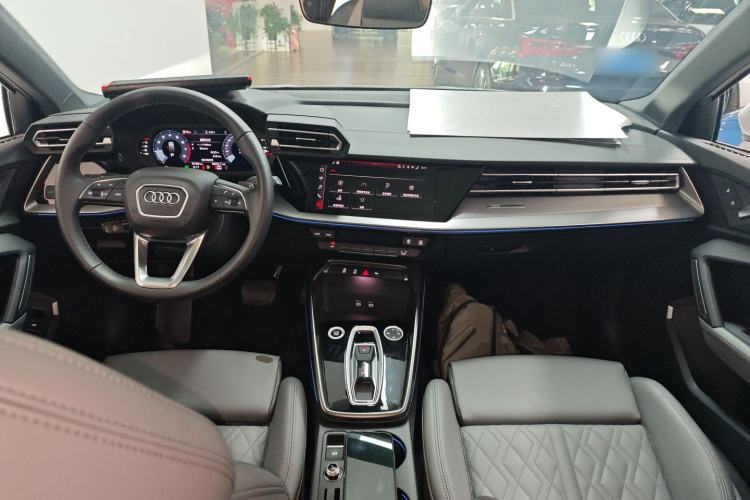 Used Audi A3 2025 Sportback 35TFSI Prestige Edition Center Console