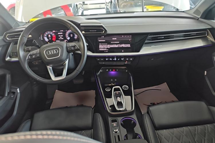 Used Audi A3 2025 Sportback 35TFSI Prestige Edition Center Console