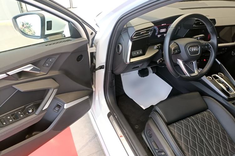 Used Audi A3 2025 Sportback 35TFSI Prestige Edition Driver Seat