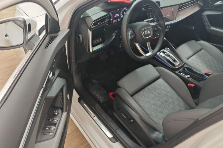 Used Audi A3 2025 Sportback 35TFSI Prestige Edition Driver Seat