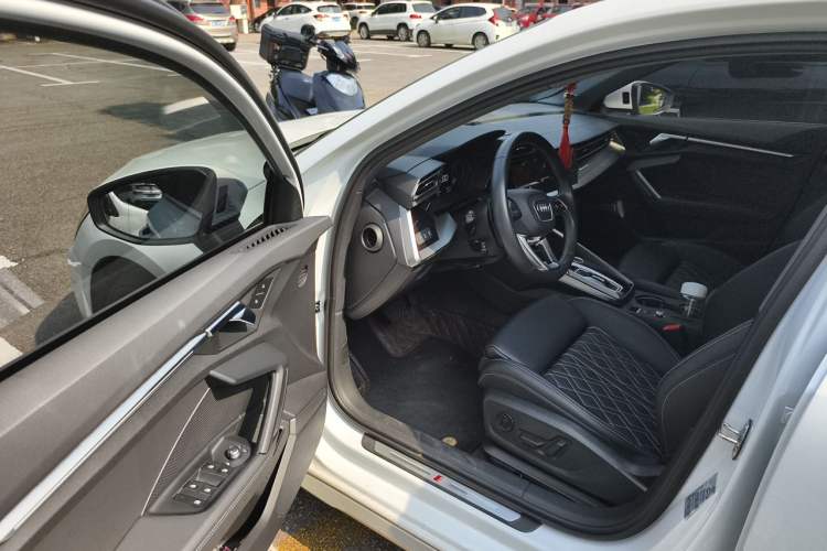 Used Audi A3 2025 Sportback 35TFSI Prestige Edition Driver Seat