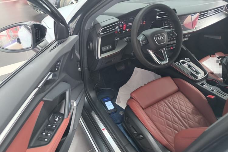 Used Audi A3 2025 Sportback 35TFSI Prestige Edition Driver Seat