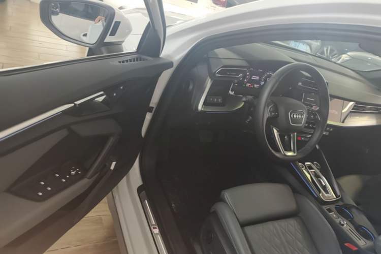 Used Audi A3 2025 Sportback 35TFSI Prestige Edition Driver Seat