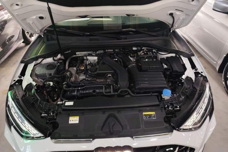 Used Audi A3 2025 A3L Limousine 35TFSI Prestige Edition Engine Bay