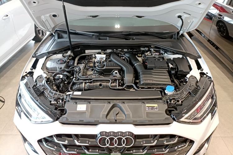 Used Audi A3 2025 A3L Limousine 35TFSI Prestige Edition Engine Bay