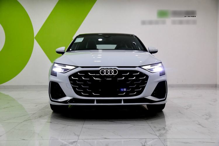 Used Audi A3 2025 Sportback 35TFSI Prestige Edition Exterior 4
