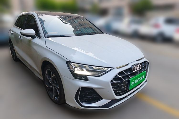 Used Audi A3 2025 Sportback 35TFSI Prestige Edition Front Right 45 Deg