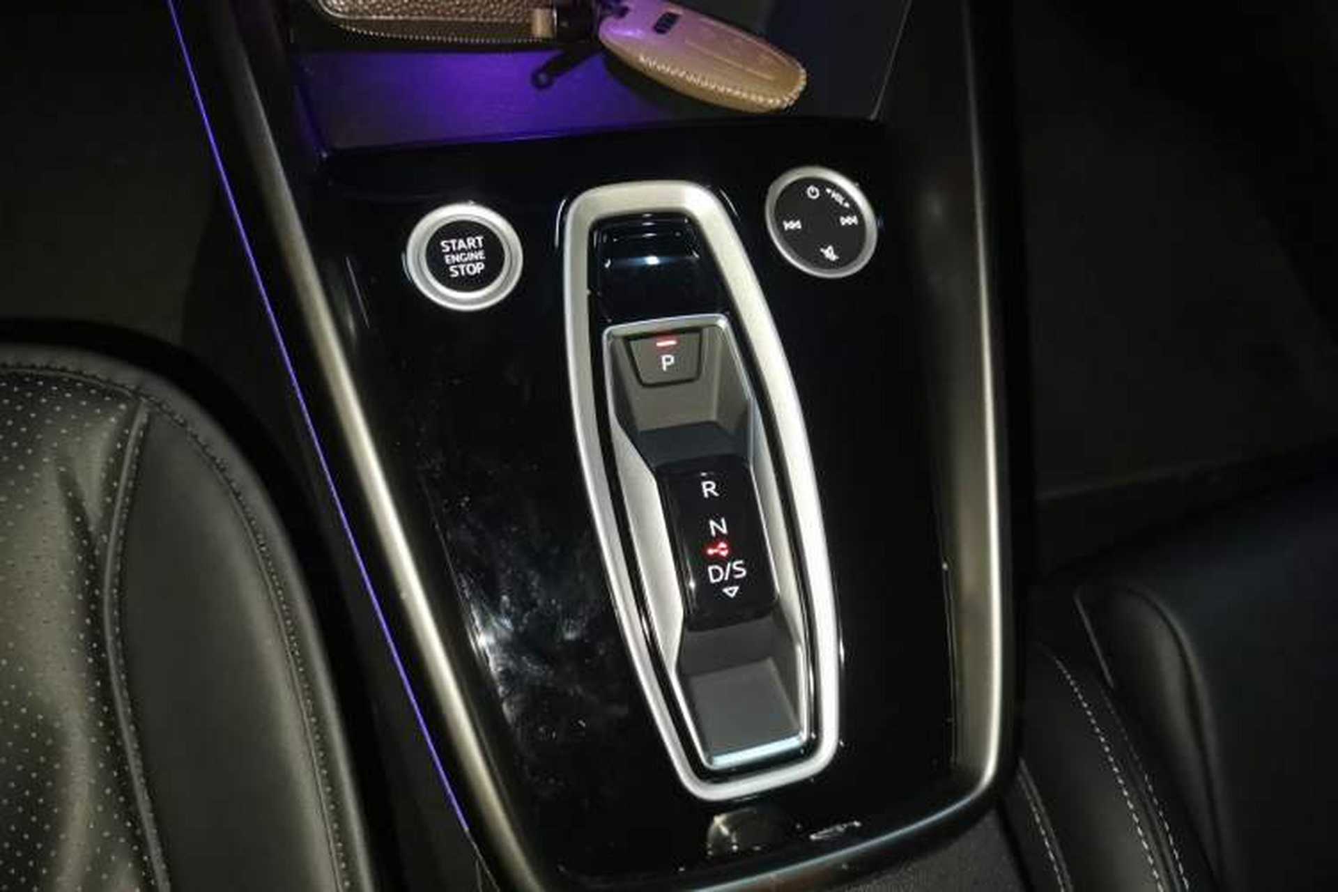 Used Audi A3 2025 A3L Limousine 35TFSI Prestige Edition Gear Lever