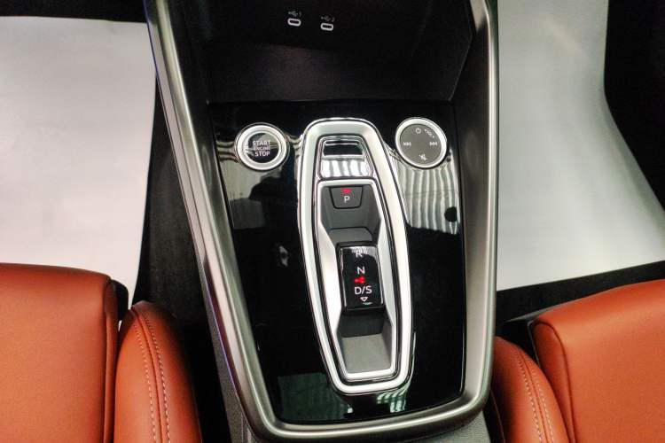 Used Audi A3 2025 A3L Limousine 35TFSI Prestige Edition Gear Lever