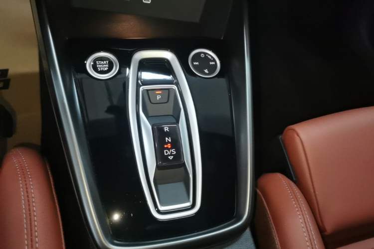 Used Audi A3 2025 A3L Limousine 35TFSI Prestige Edition Gear Lever