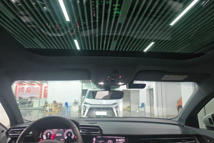 Used Audi A3 2025 Sportback 35TFSI Prestige Edition Headliner