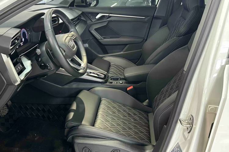 Used Audi A3 2025 A3L Limousine 35TFSI Prestige Edition Interior 4