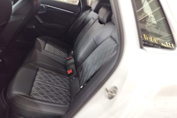 Used Audi A3 2025 Sportback 35TFSI Prestige Edition Interior 4