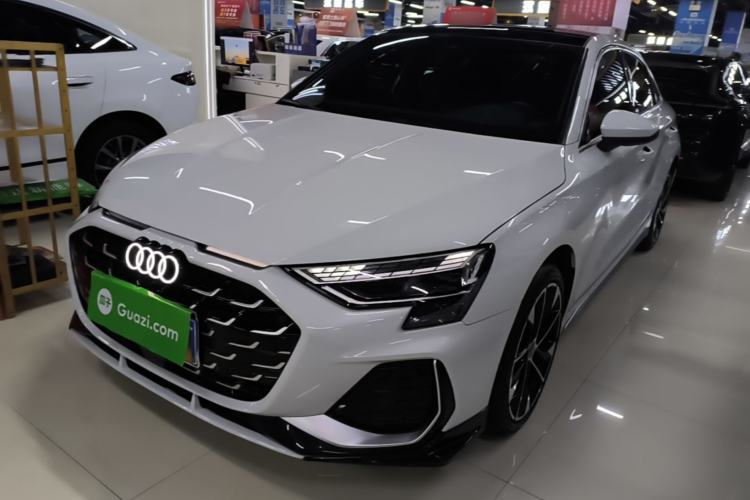 Used Audi A3 2025 A3L Limousine 35TFSI Prestige Edition Guazi used car, China used car export, Used car for sale, Used cars, Cheapest cars for sale