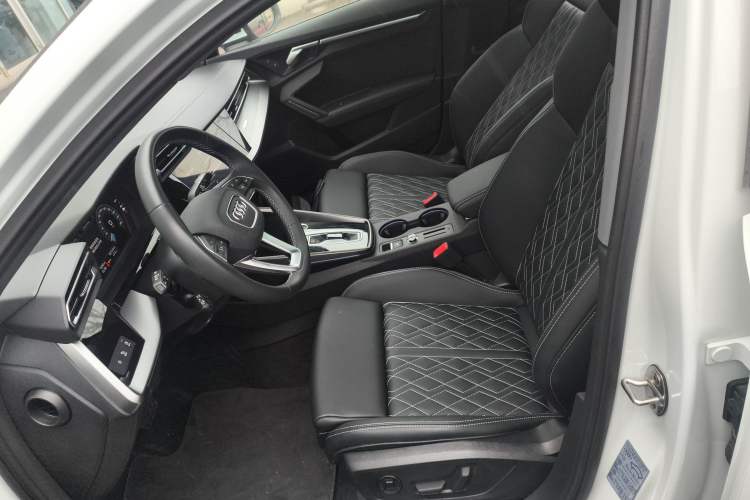 Used Audi A3 2025 Sportback 35TFSI Prestige Edition Left Front Seat
