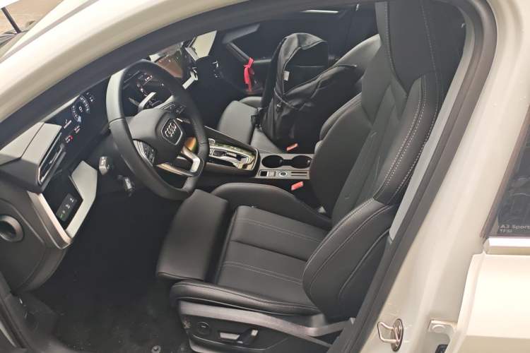 Used Audi A3 2025 Sportback 35TFSI Prestige Edition Left Front Seat