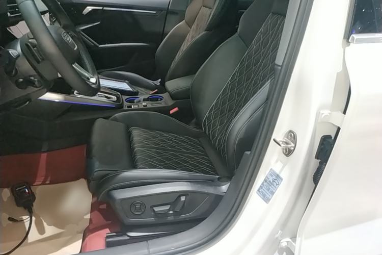 Used Audi A3 2025 A3L Limousine 35TFSI Prestige Edition Left Front Seat