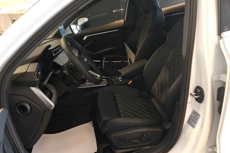 Used Audi A3 2025 A3L Limousine 35TFSI Prestige Edition Left Front Seat
