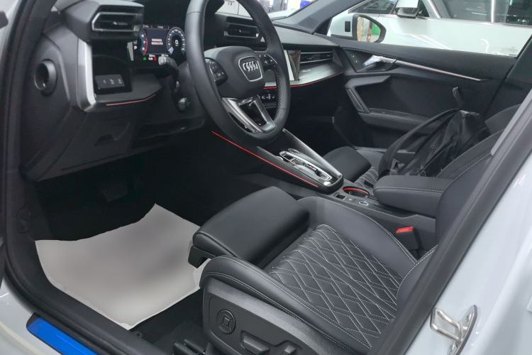 Used Audi A3 2025 A3L Limousine 35TFSI Prestige Edition Left Front Seat