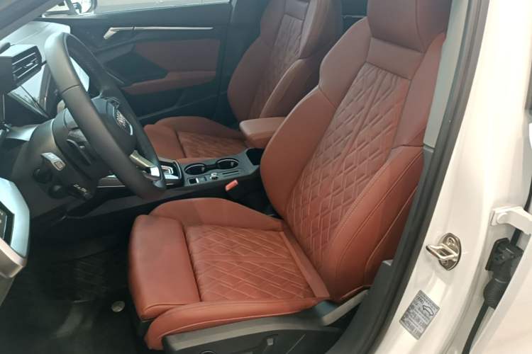 Used Audi A3 2025 A3L Limousine 35TFSI Prestige Edition Left Front Seat