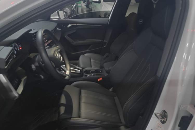 Used Audi A3 2025 A3L Limousine 35TFSI Prestige Edition Left Front Seat