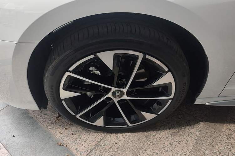 Used Audi A3 2025 A3L Limousine 35TFSI Prestige Edition Left Front Wheel Hub