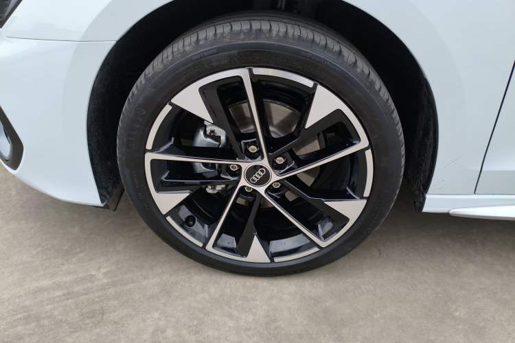 Used Audi A3 2025 A3L Limousine 35TFSI Prestige Edition Left Front Wheel Hub