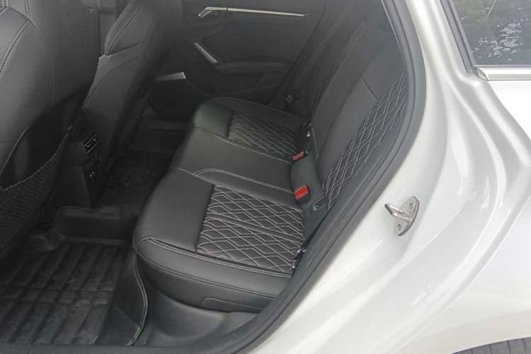 Used Audi A3 2025 A3L Limousine 35TFSI Prestige Edition Left Rear Seat