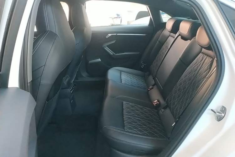Used Audi A3 2025 A3L Limousine 35TFSI Prestige Edition Left Rear Seat