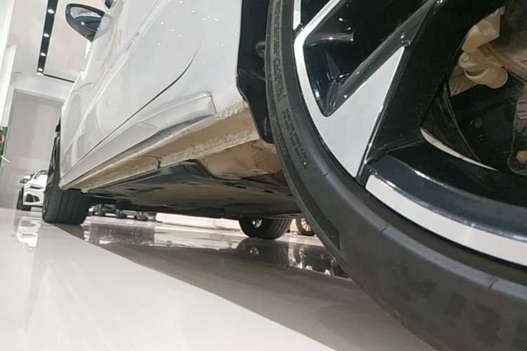 Used Audi A3 2025 A3L Limousine 35TFSI Prestige Edition Left Side Sill