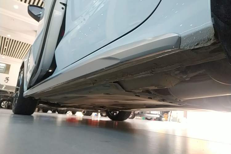 Used Audi A3 2025 A3L Limousine 35TFSI Prestige Edition Left Side Sill