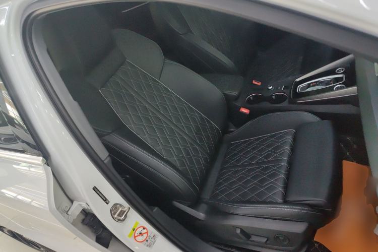 Used Audi A3 2025 A3L Limousine 35TFSI Prestige Edition Right Front Seat