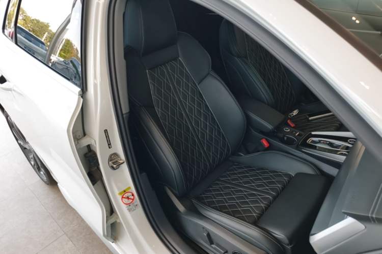 Used Audi A3 2025 Sportback 35TFSI Prestige Edition Right Front Seat