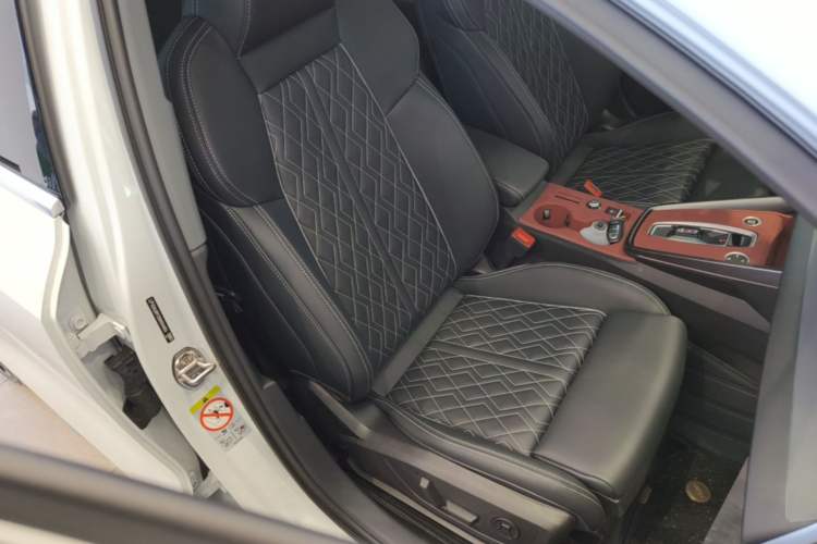 Used Audi A3 2025 A3L Limousine 35TFSI Prestige Edition Right Front Seat