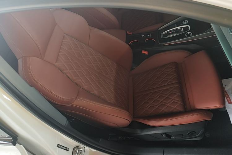 Used Audi A3 2025 A3L Limousine 35TFSI Prestige Edition + Luxury Selection Package Right Front Seat
