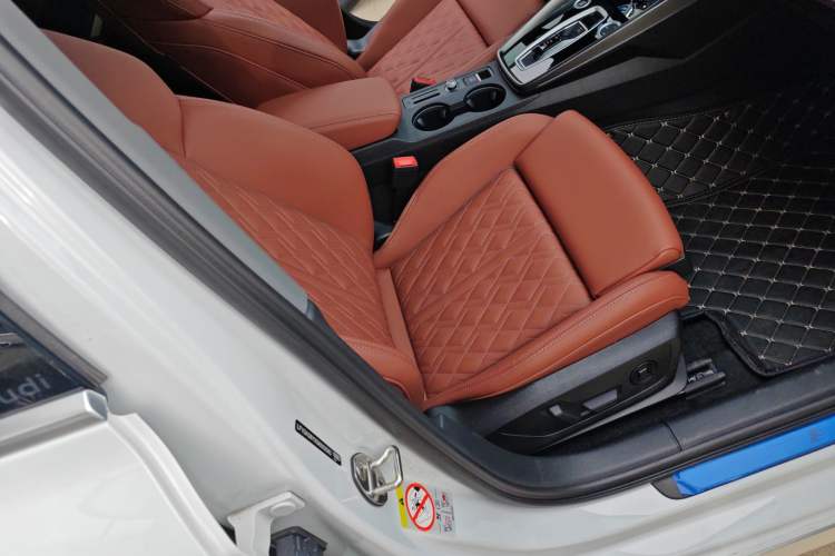 Used Audi A3 2025 A3L Limousine 35TFSI Prestige Edition Right Front Seat