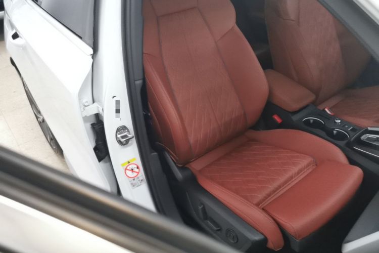 Used Audi A3 2025 A3L Limousine 35TFSI Prestige Edition Right Front Seat