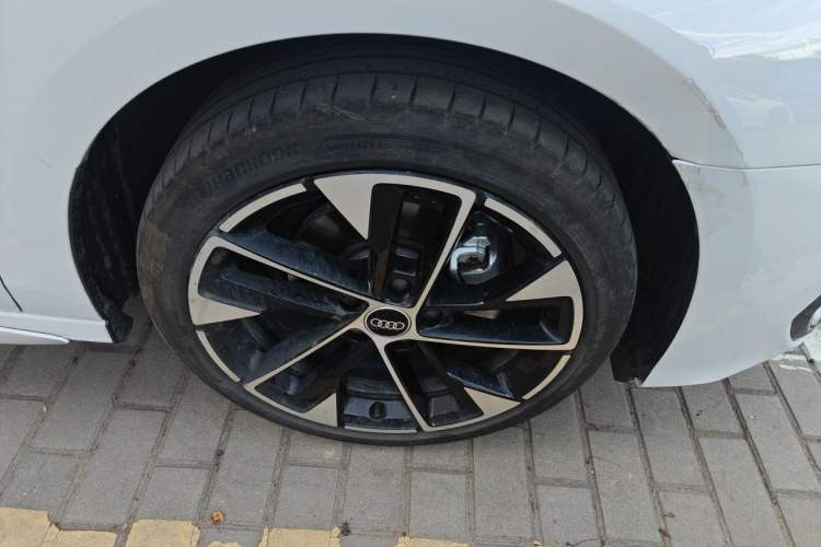 Used Audi A3 2025 A3L Limousine 35TFSI Prestige Edition Right Front Wheel Hub