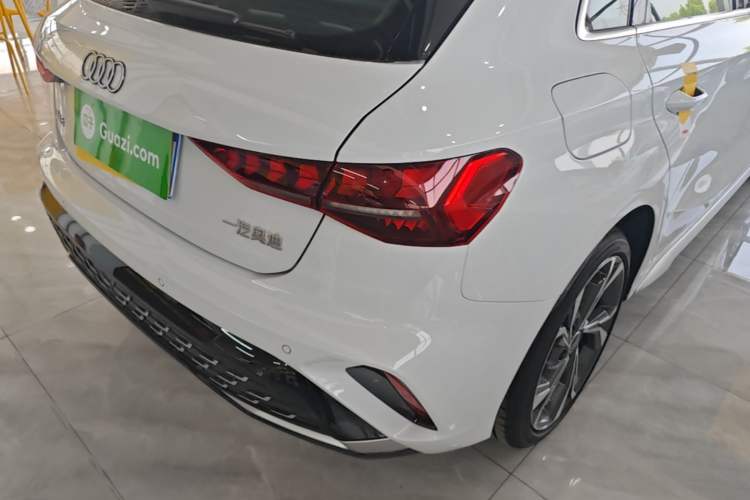 Used Audi A3 2025 Sportback 35TFSI Prestige Edition Right Rear Taillight