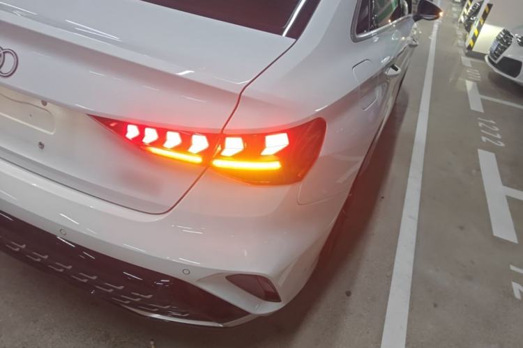 Used Audi A3 2025 A3L Limousine 35TFSI Prestige Edition Right Rear Taillight
