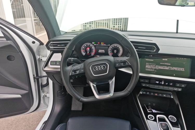 Used Audi A3 2025 A3L Limousine 35TFSI Prestige Edition + Luxury Selection Package Steering Wheel