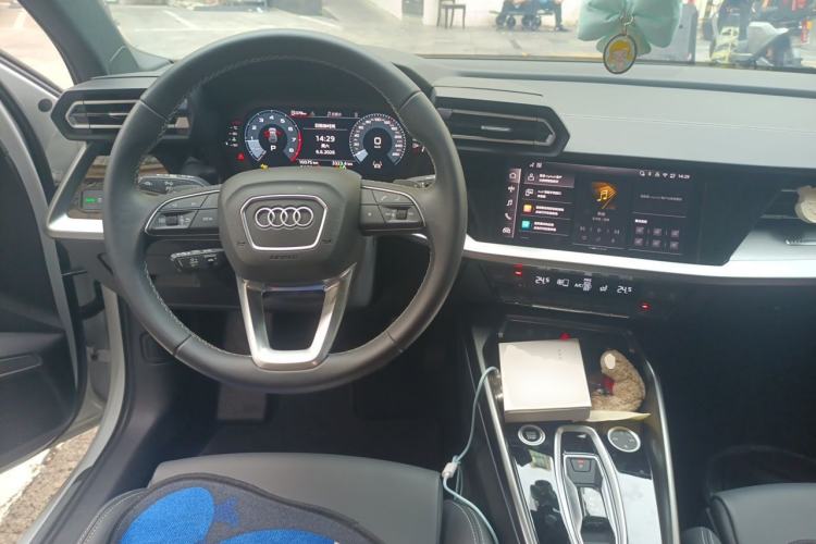 Used Audi A3 2025 Sportback 35TFSI Prestige Edition Steering Wheel