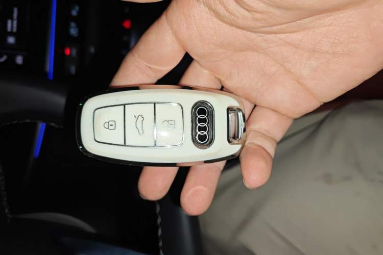 Used Audi A3 2025 A3L Limousine 35TFSI Prestige Edition Vehicle Key