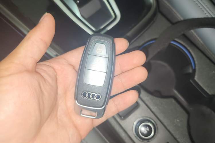 Used Audi A3 2025 Sportback 35TFSI Prestige Edition Vehicle Key