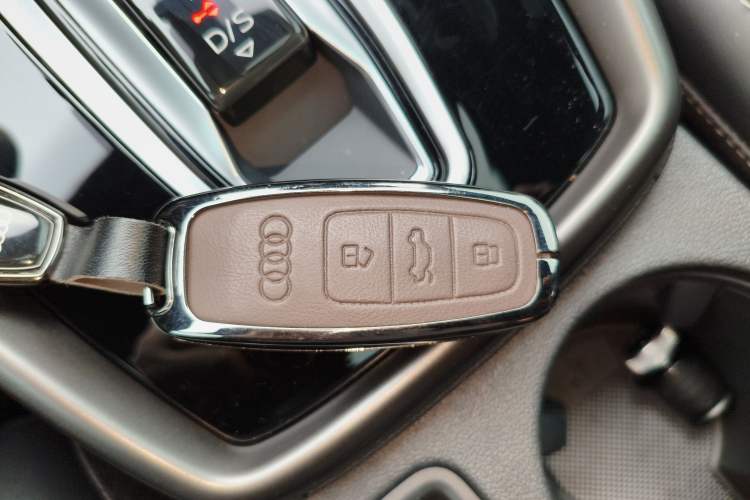 Used Audi A3 2025 A3L Limousine 35TFSI Prestige Edition Vehicle Key