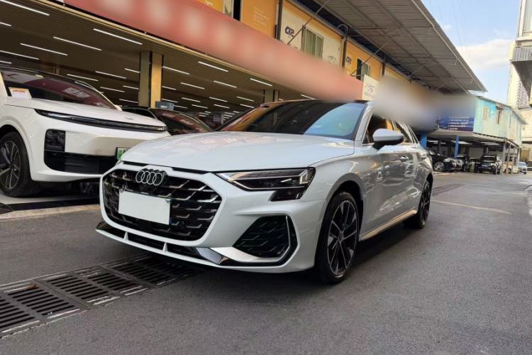 Gebrauchter Audi A3 2025 A3L Limousine 35TFSI Prestige Edition Guazi used car, China used car export, Used car for sale, Used  cars, Cheapest cars for sale