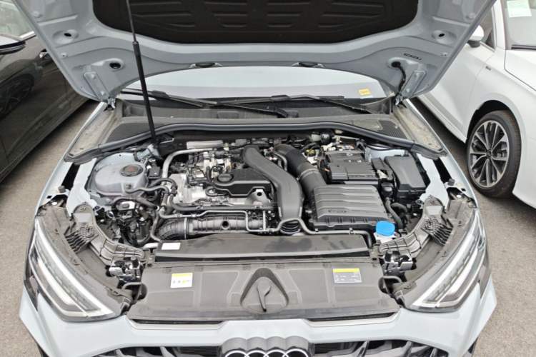 Used Audi A3 2026 A3L Limousine 35 TFSI Prestige Edition Engine Bay
