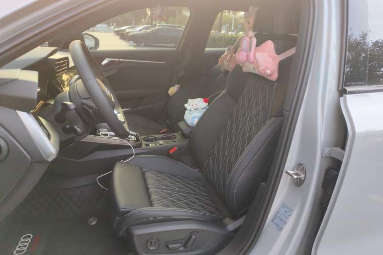Used Audi A3 2026 Sportback 35 TFSI Prestige Edition Left Front Seat