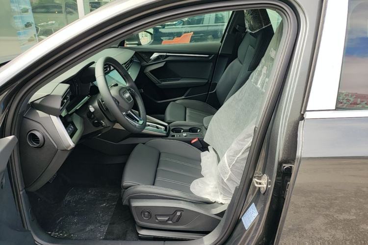 Used Audi A3 2026 A3L Limousine 35 TFSI Enjoyment Edition Left Front Seat