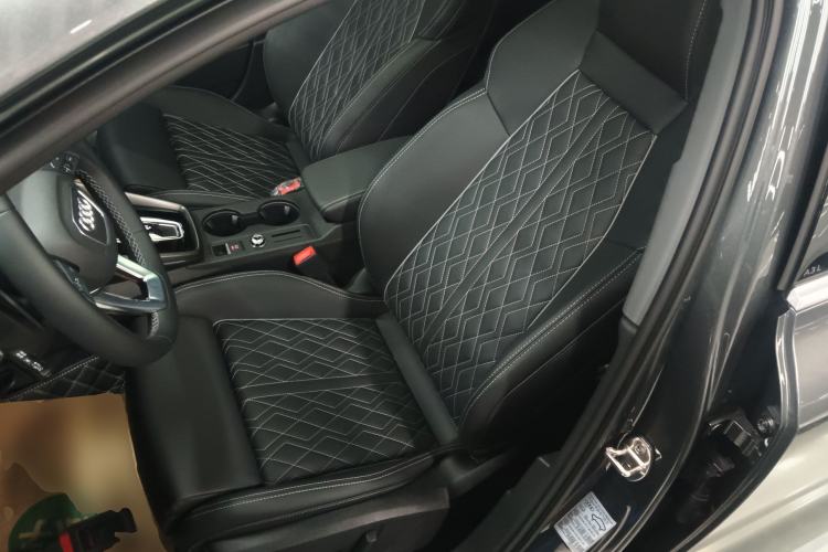 Used Audi A3 2026 A3L Limousine 35 TFSI Prestige Edition Left Front Seat
